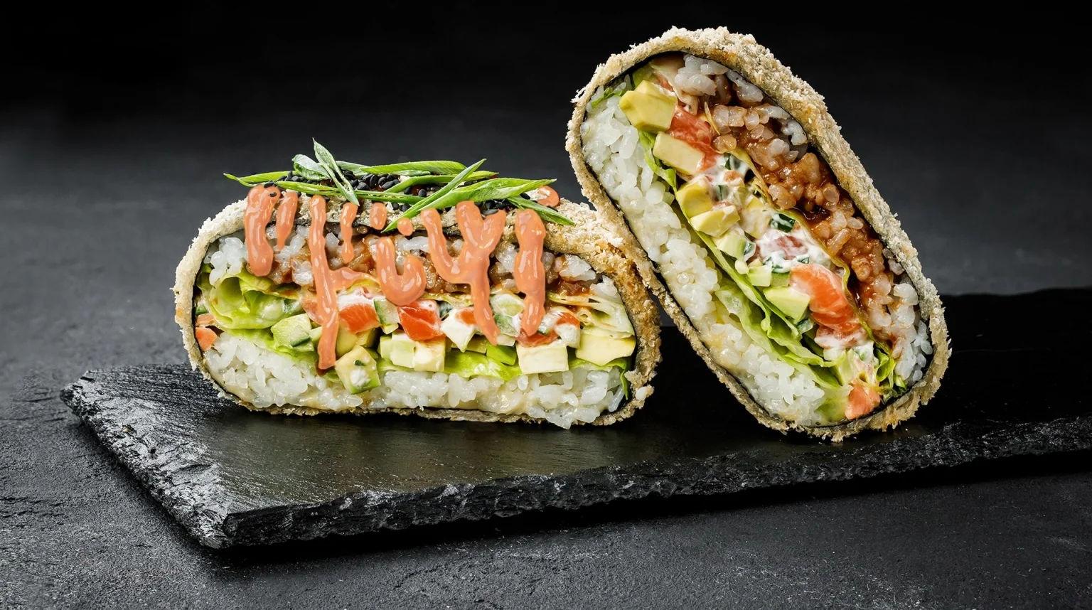 Суші бургери та рол-доги – новий погляд на японську кухню від Sushi Master