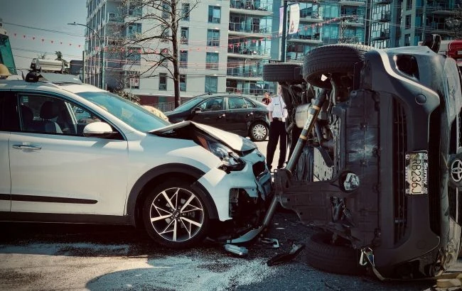 Швидкість, яка вбиває: чому українські дороги стають безпечнішими