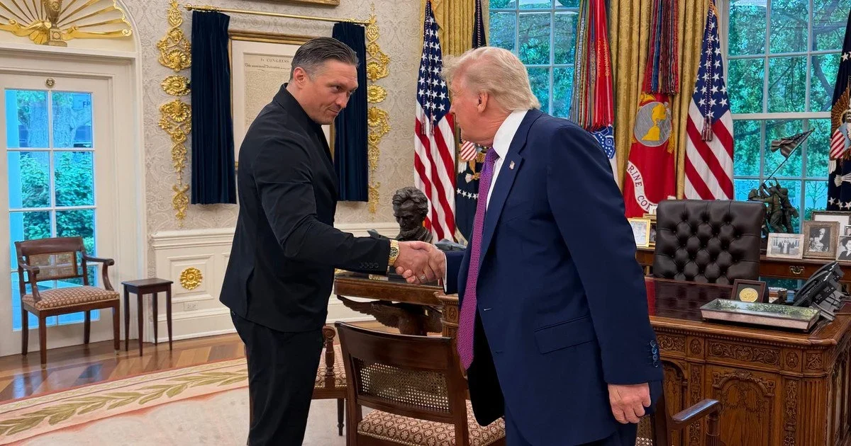 Візит Усика до Овального кабінету: боксер зустрівся з Трампом Візит Усика до Овального кабінету: боксер зустрівся з Трампом